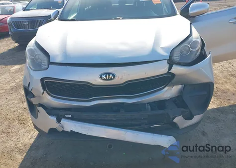 2018 Kia Sportage Lx z USA, uszkodzony, nr VIN KNDPM3AC7J7384218